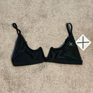 BoutineLA V-Cut Bikini Top